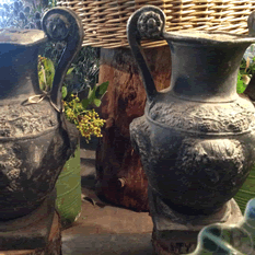 Urns / Pots